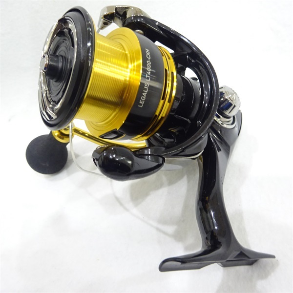 ２３レガリスＬＴ４０００ーＣＸＨ